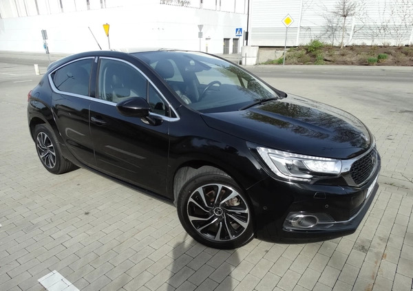 Citroen DS4 cena 45000 przebieg: 155300, rok produkcji 2017 z Góra małe 781